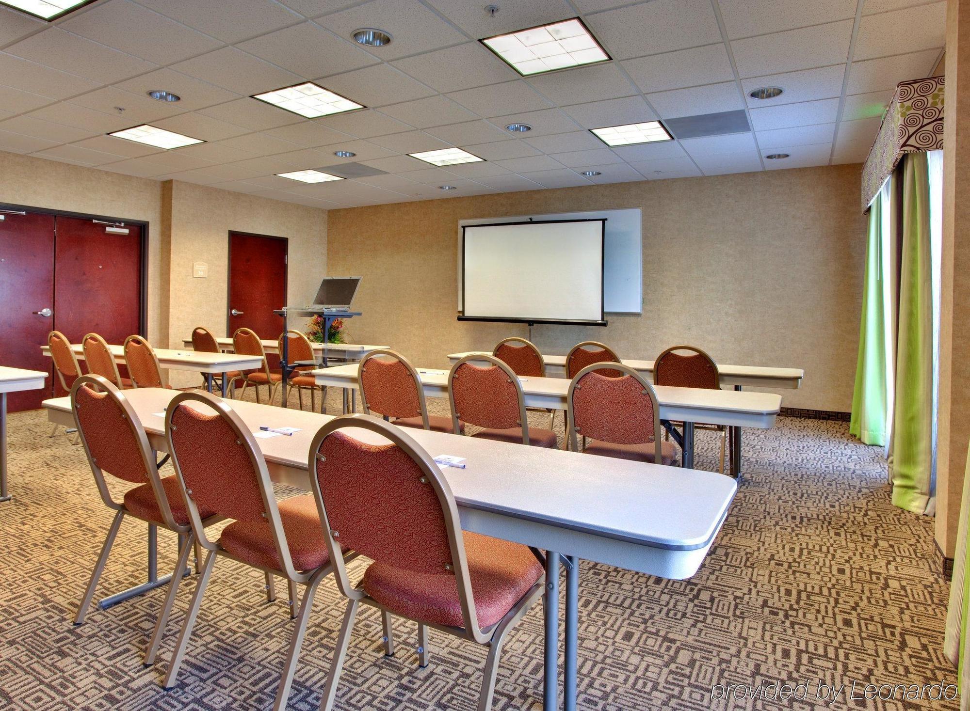 Holiday Inn Express San Diego - Otay Mesa, An Ihg Hotel Servizi foto