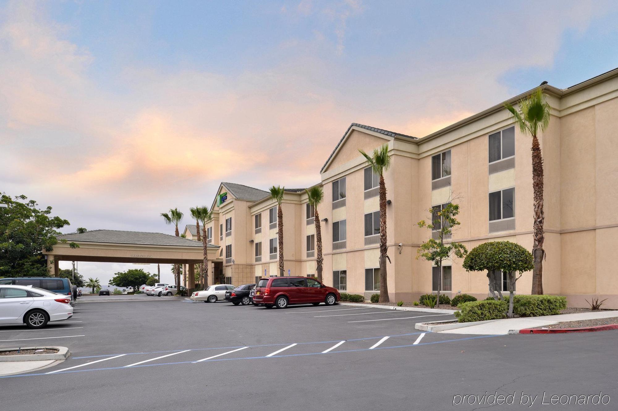 Holiday Inn Express San Diego - Otay Mesa, An Ihg Hotel Esterno foto